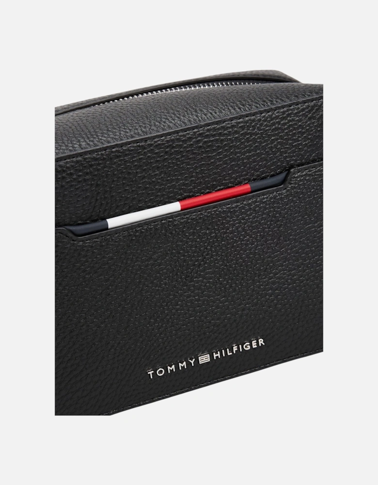 Polyurethane Handbag with Zip Fastening