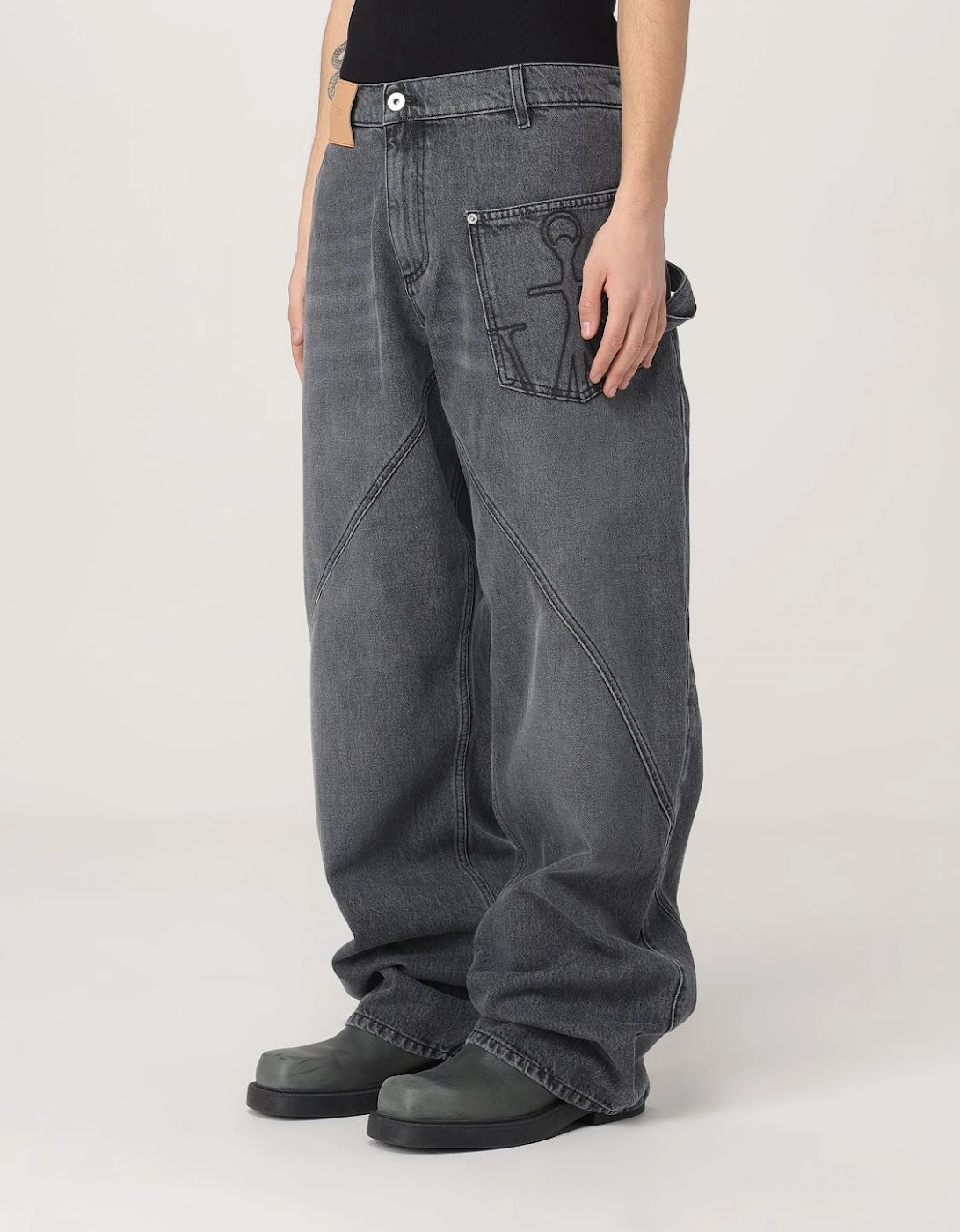 Loose Fit Jeans