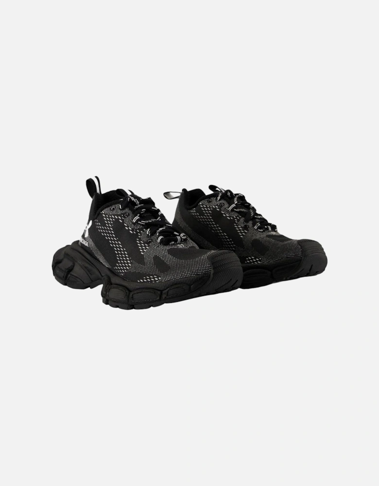 Polyurethane Lace-Up Round Toe Sneakers