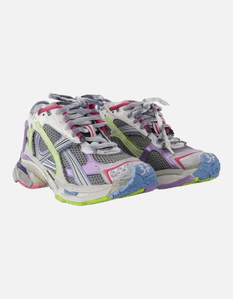 Gradient Runner Synthetic Sneakers with Round Toe and Lace-Up Closure