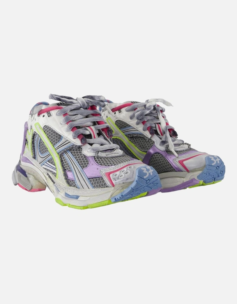 Runner Gradient Sneakers with Synthetic Upper and Top Lace Closure