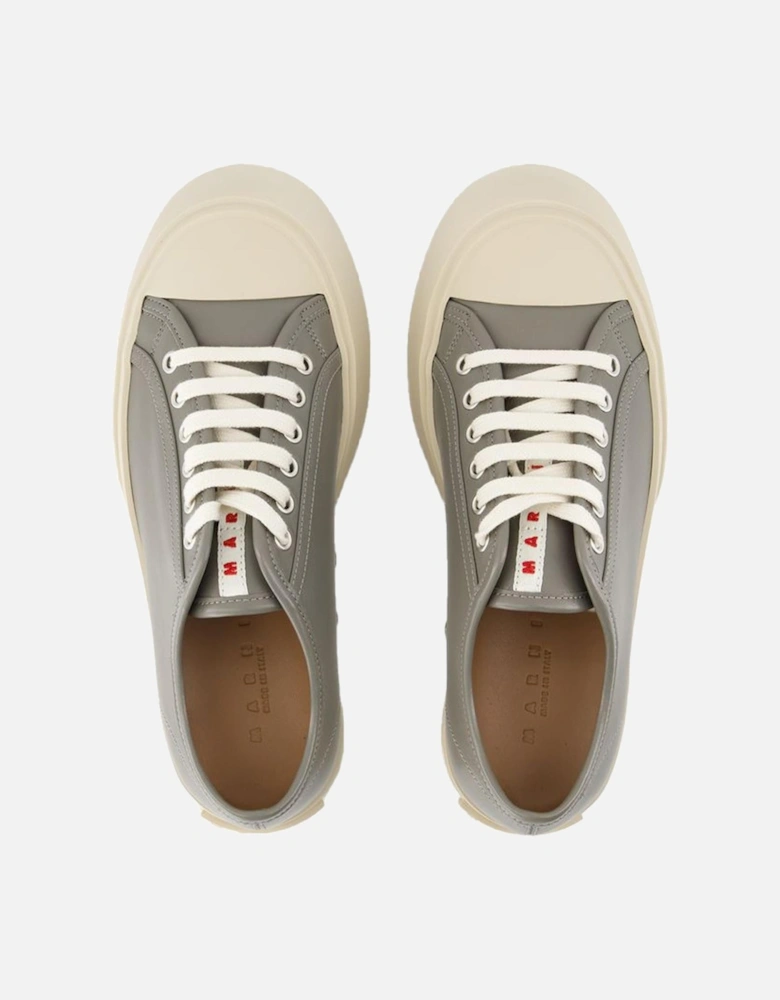 Leather Calfskin Round Toe Lace-Up Sneakers