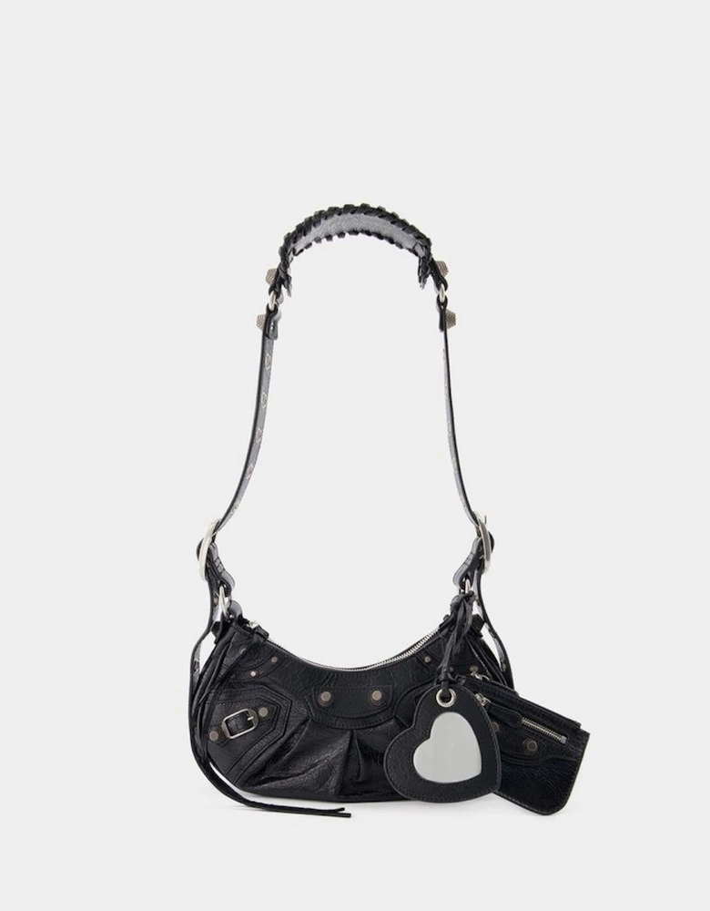 Curved Leather Shoulder Bag with Zipper Closure
