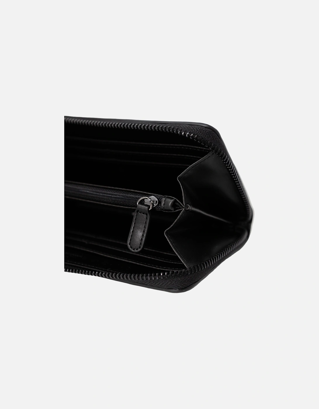 Quilted ZipAround Wallet JC4121PP0CKE0000