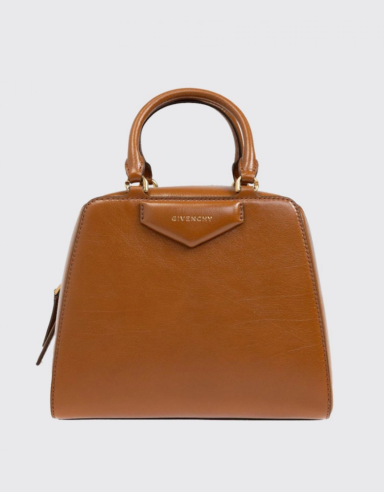 Elegant Top Handle Bag for Sophisticated Style and Everyday Use
