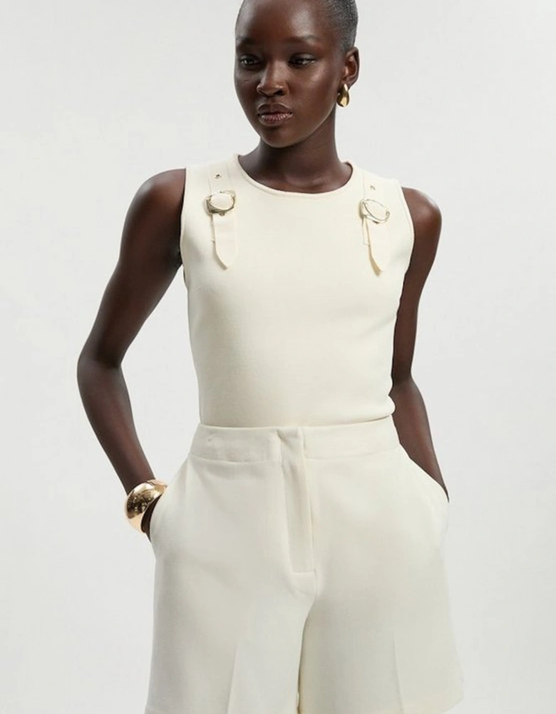Compact Essential Tailored City Short