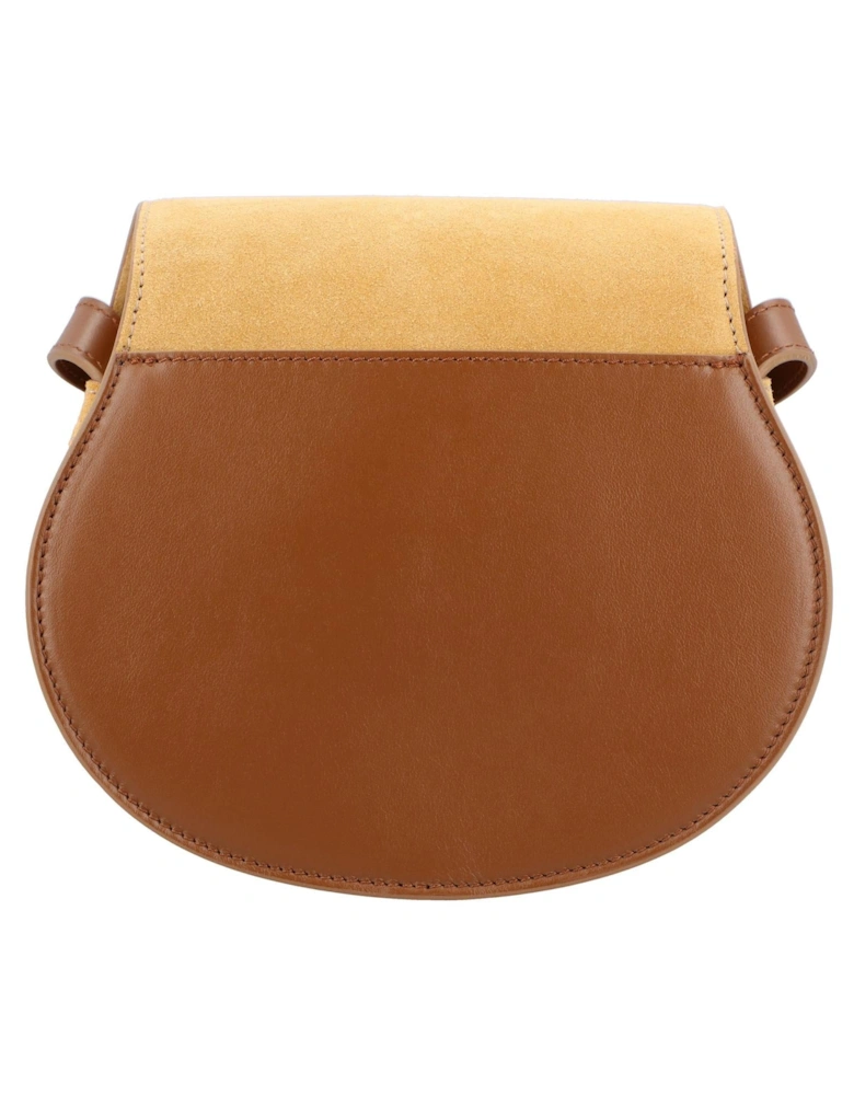 Elegant Crossbody Bag with Adjustable Strap for Everyday Use and Occasions