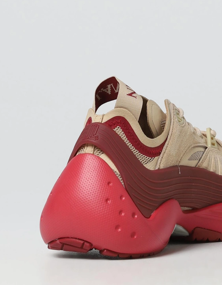 Curved Sneakers Casual Design