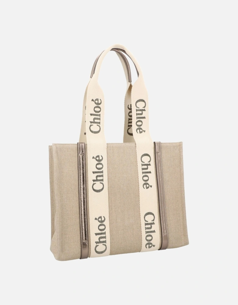 Essential Carryall: Versatile Tote Bag with Durable Construction and Comfortable Handles for Everyday Use