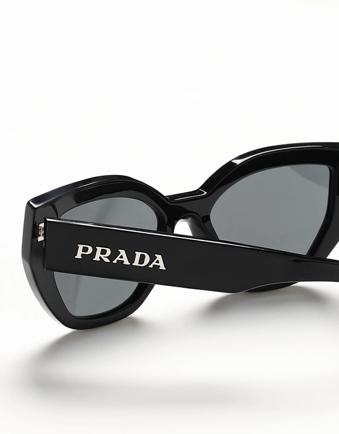 SPR 09S Sunglasses Cateye