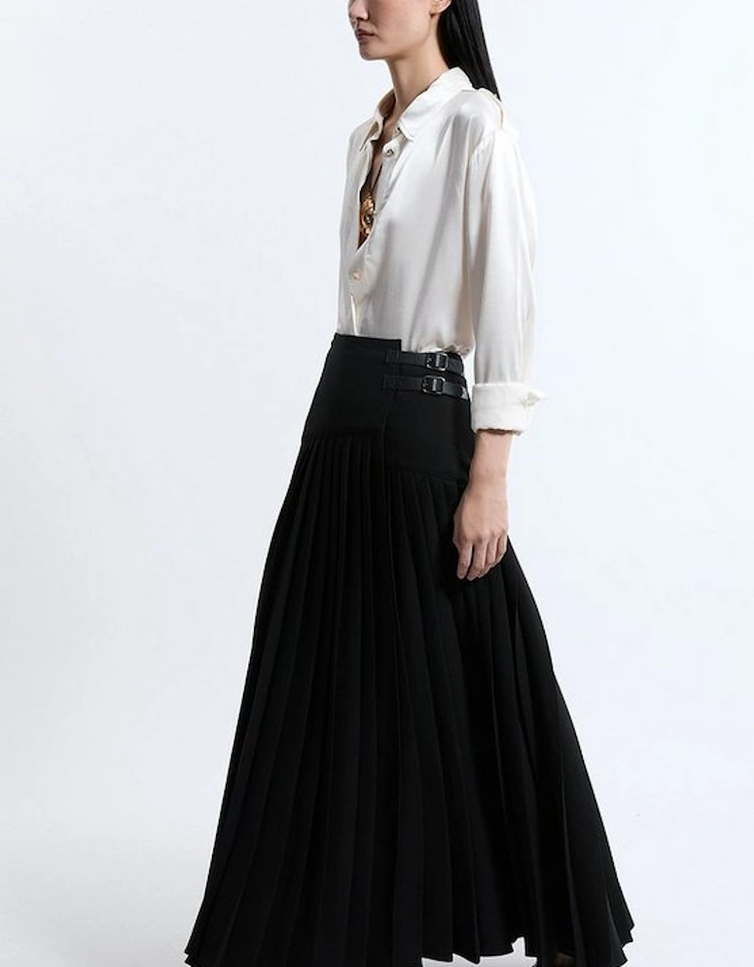Tailored Crepe Pleated Buckle Detailed Maxi Skirt, 4 of 3