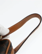 Thumbnail 6 of 10