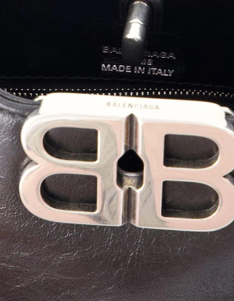 Convertible Leather Shoulder Bag with Top Handle and Adjustable Strap