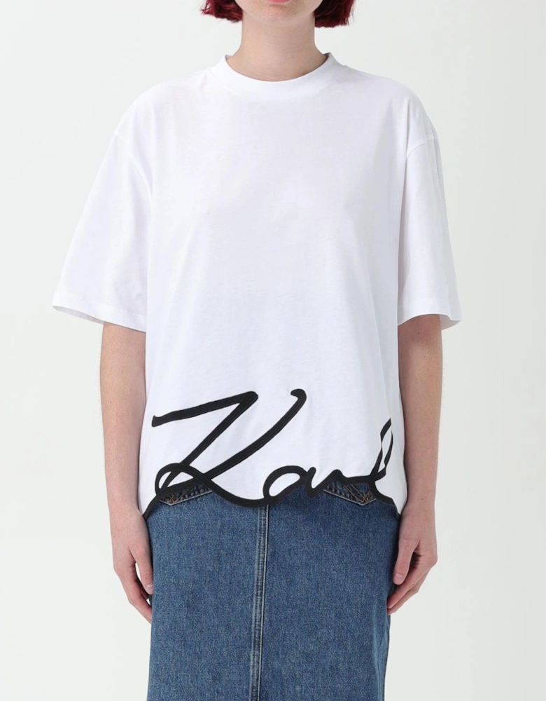 Signature Relaxed Fit Tee