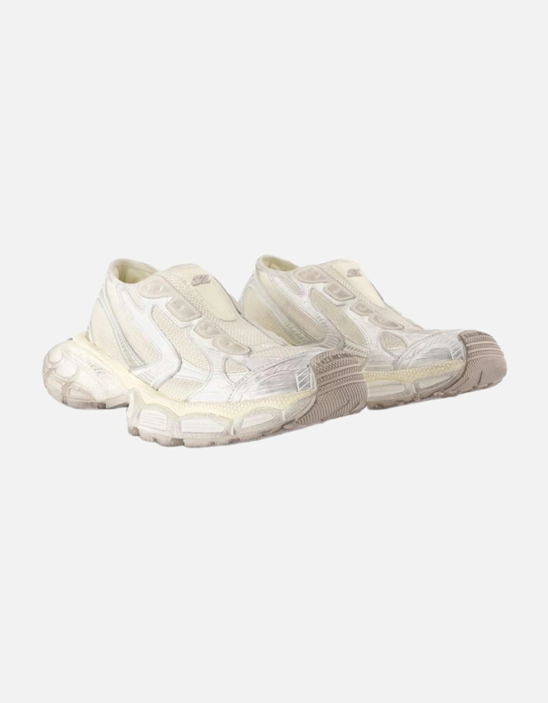 Slip-On Polyurethane Round Toe Sneakers