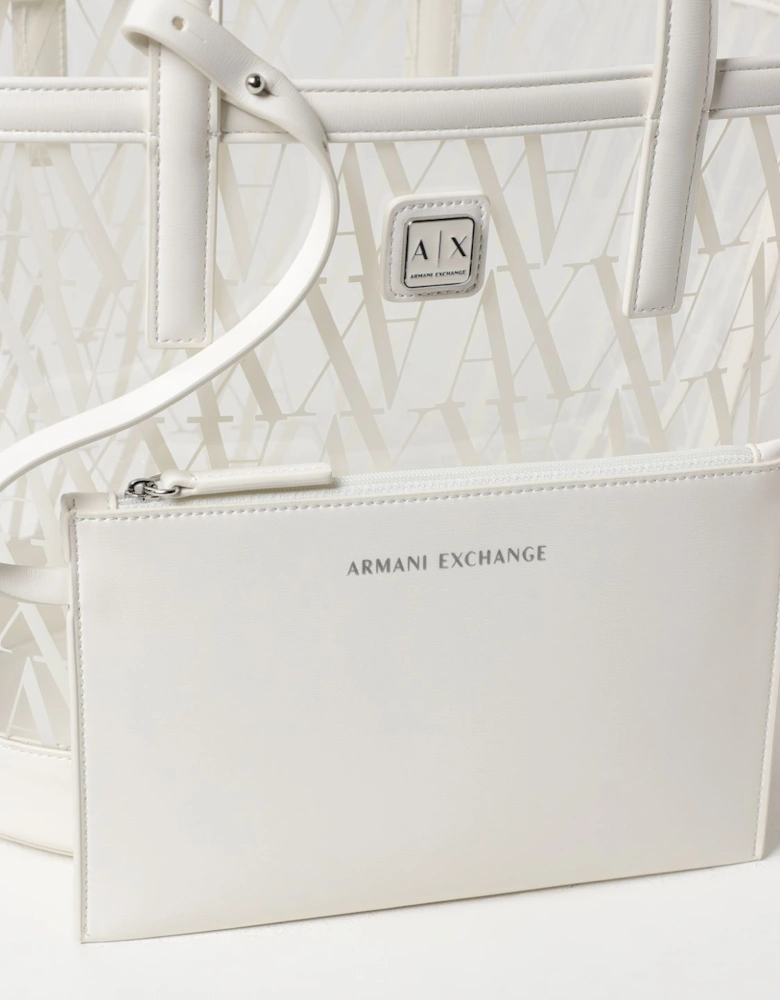 Elegant Quilted Shoulder Bag with Chain Strap