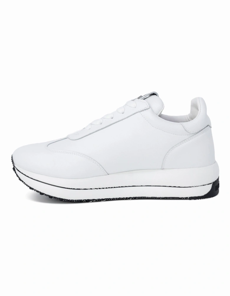 LowTop Sneakers Heart Logo