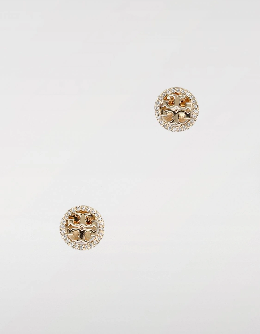 Elegant Silver Jewel Accessory