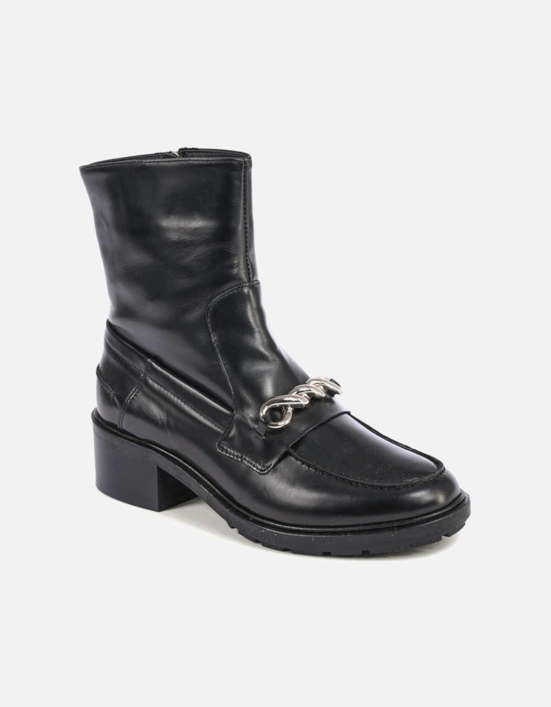 ChainDetail Ankle Boots