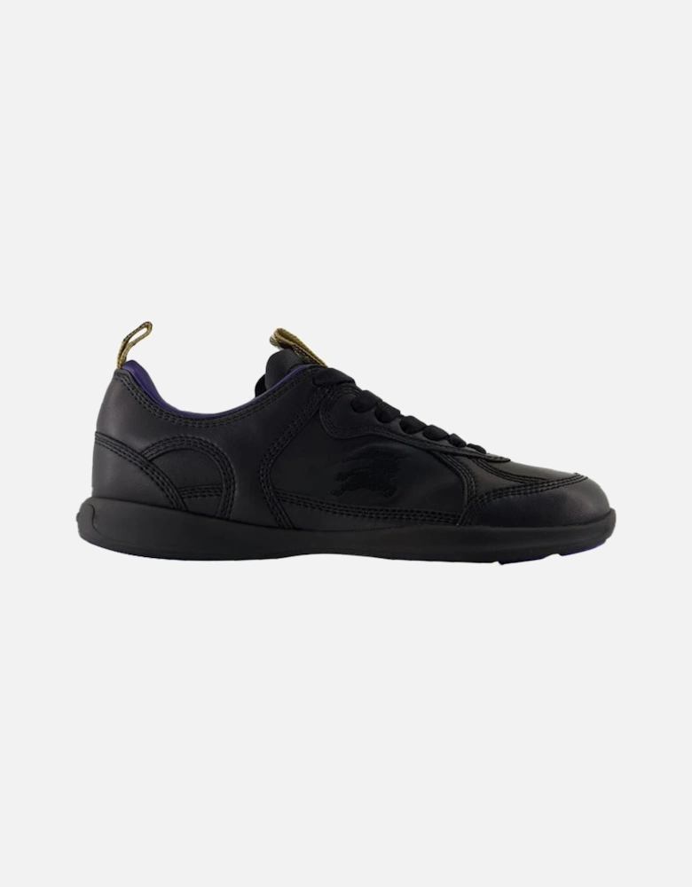 Low Top Sneakers
