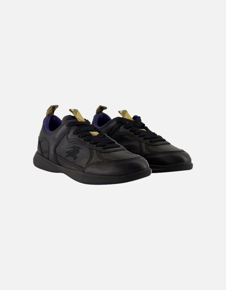 Low Top Sneakers