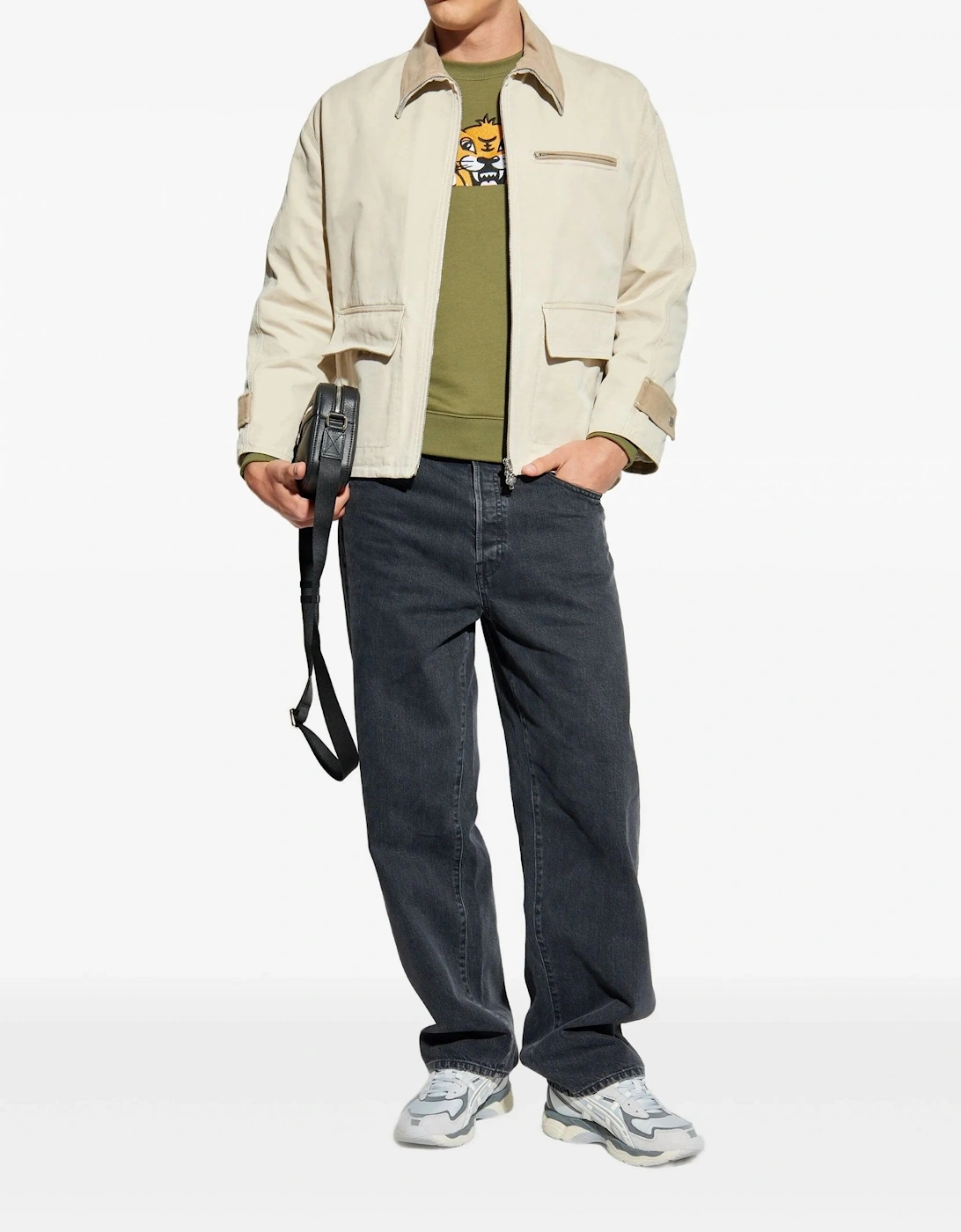 Happy Tiger Embroidered Slim Sweatshirt Green