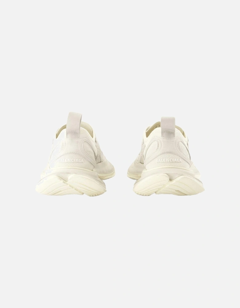 Circuit Synthetic Sneakers with Top Laces and Round Toe