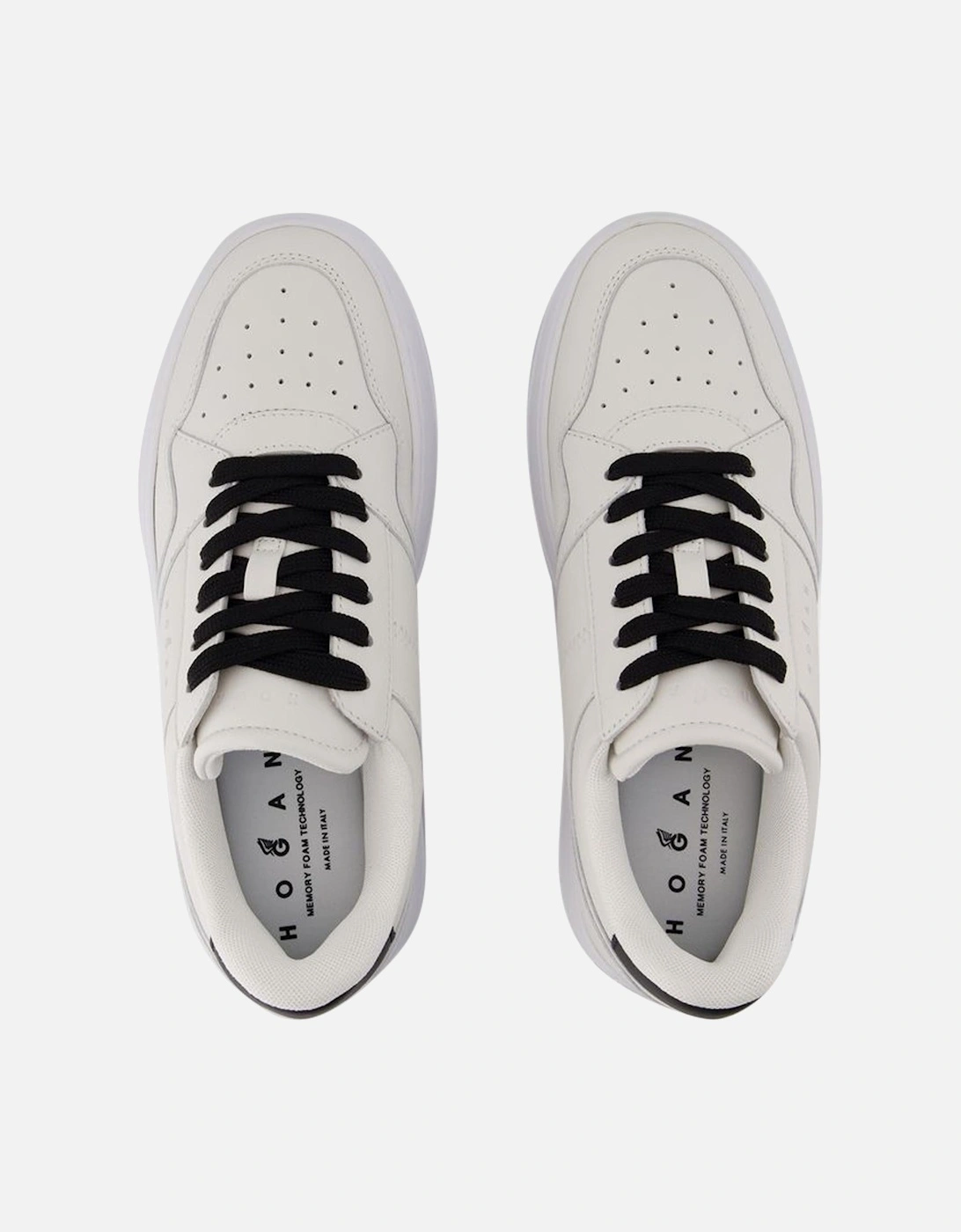 Leather Calfskin Round Toe Lace-Up Sneakers