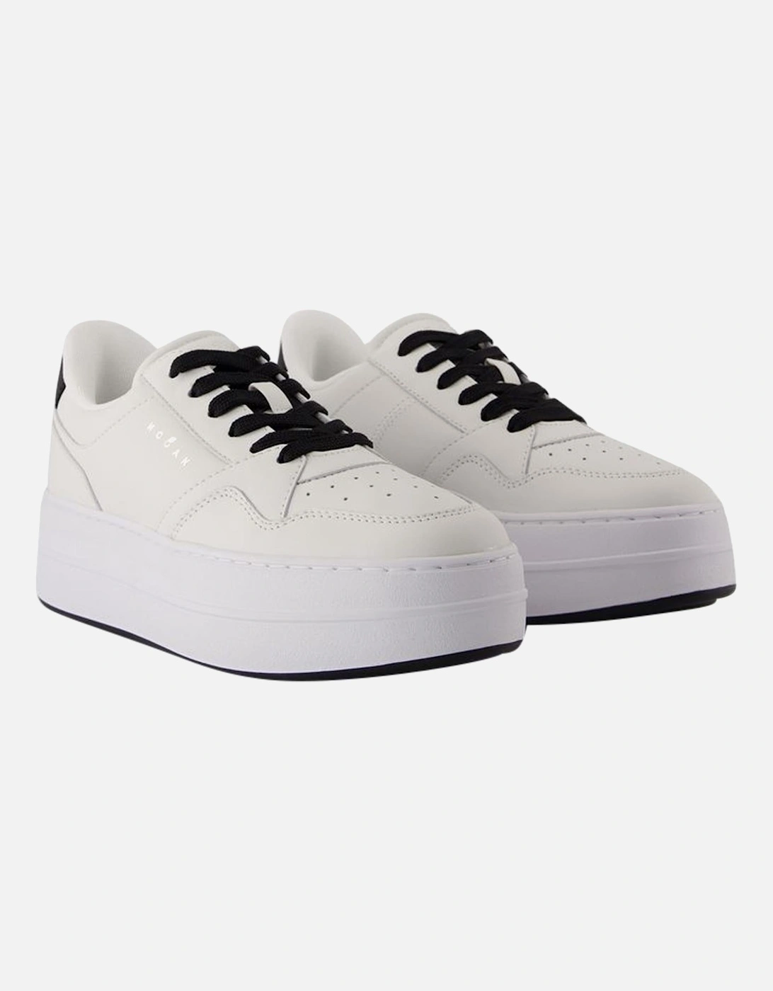 Leather Calfskin Round Toe Lace-Up Sneakers