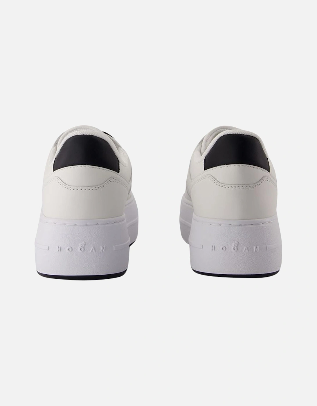 Leather Calfskin Round Toe Lace-Up Sneakers