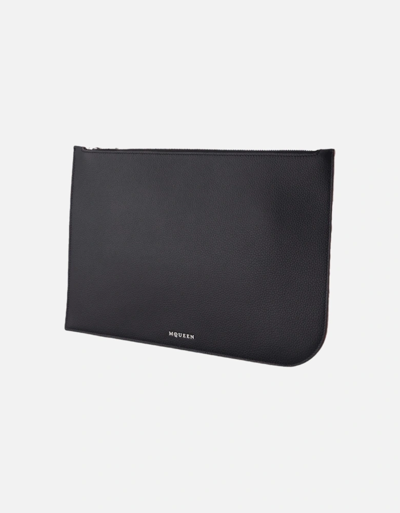 Leather Crossbody Bag with Magnetic Clasp and Adjustable Shoulder Strap