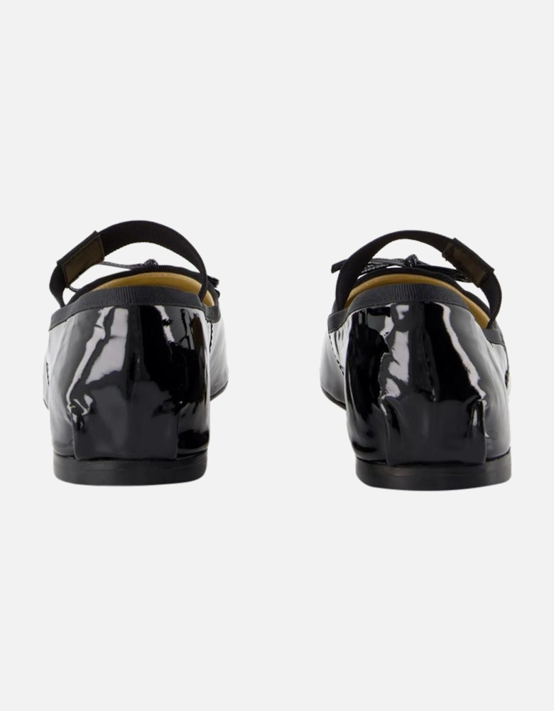 Smooth Calfskin Round Toe Flats with Elastic Band