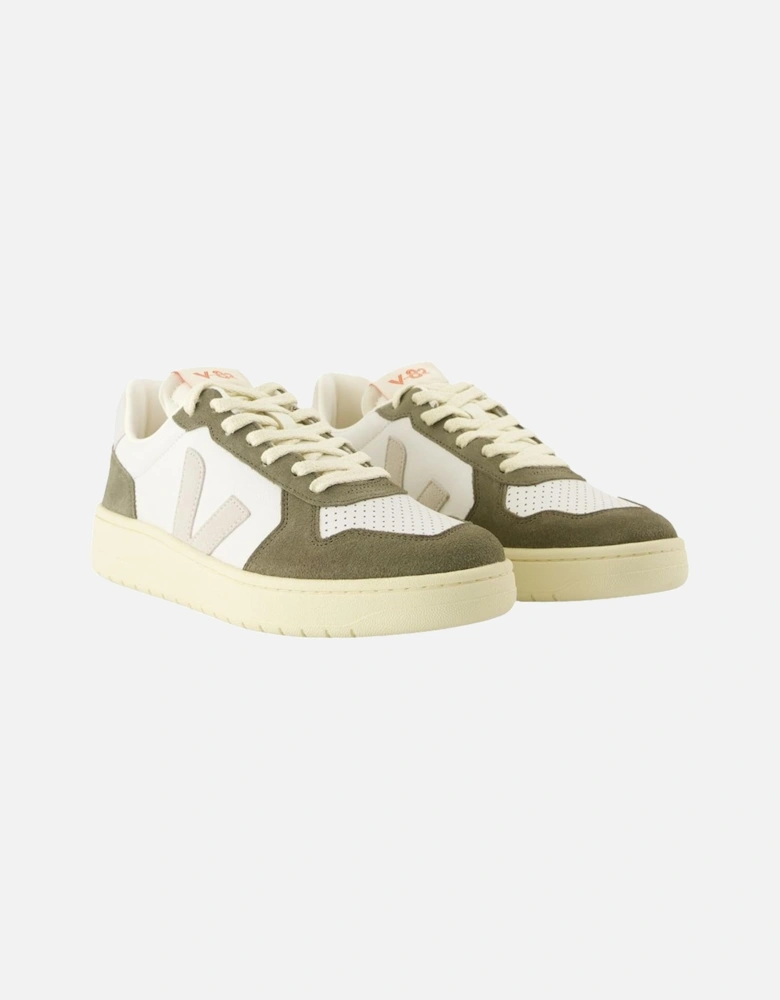 V10 Extra White Olive LowTop