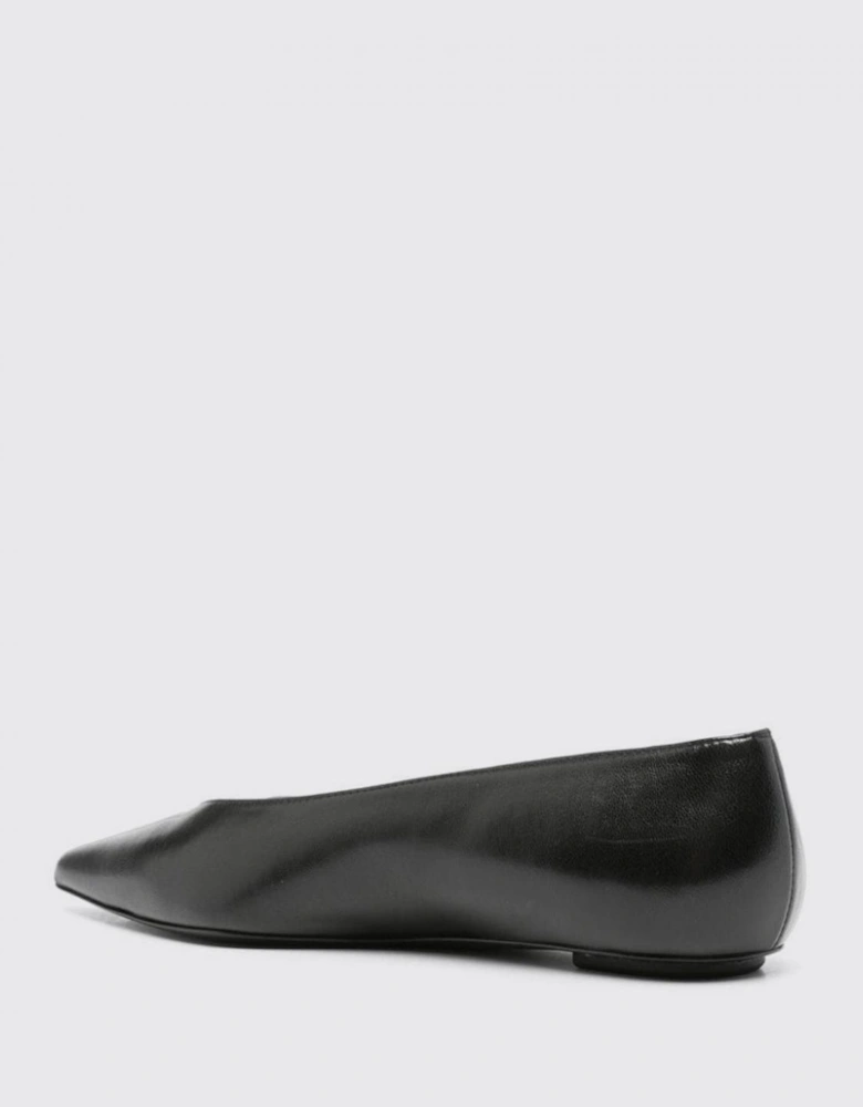 Slender Pointy Toe Flat Leather Sole