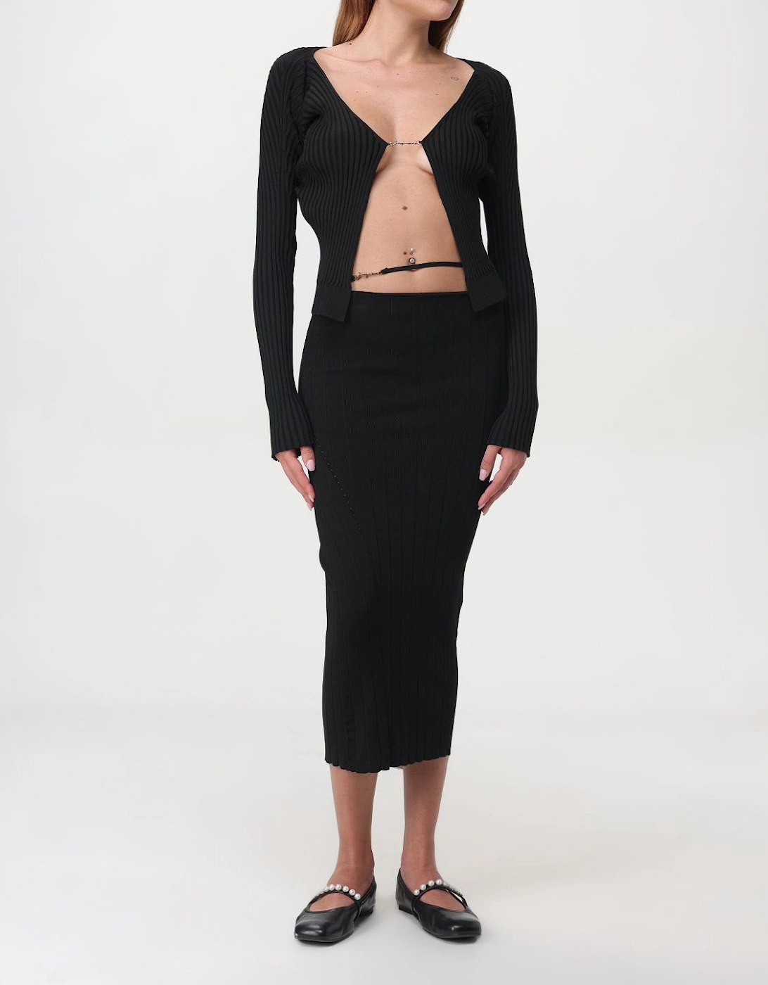 Ribbed Knit VNeck Metal Clasp Top