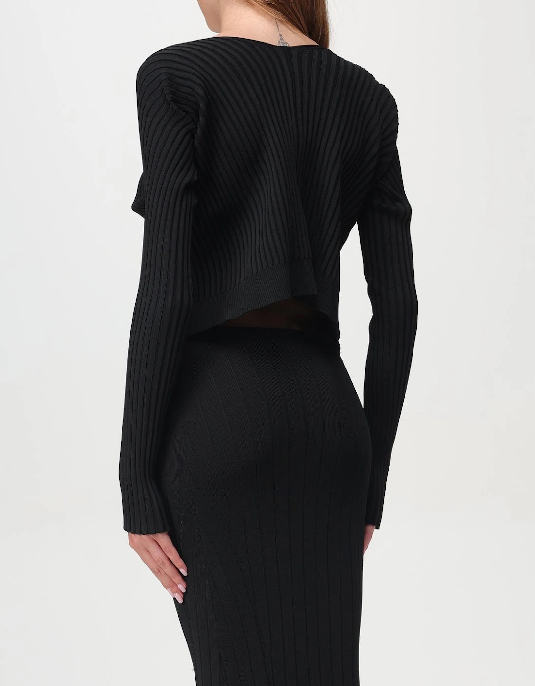 Ribbed Knit VNeck Metal Clasp Top
