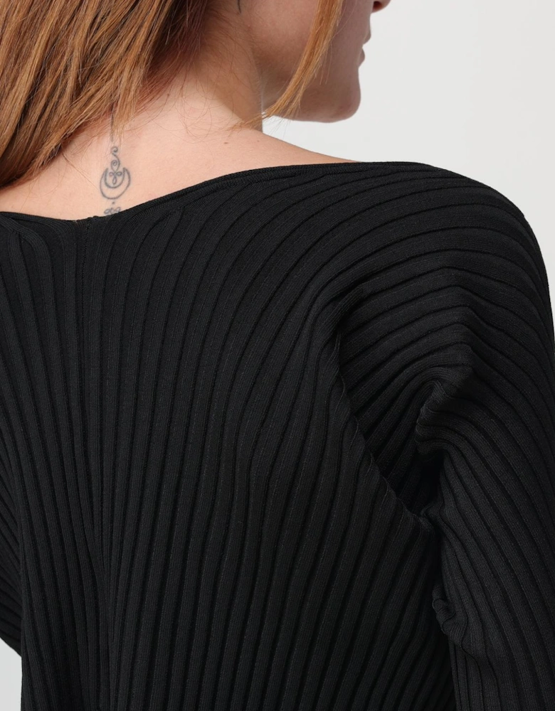 Ribbed Knit VNeck Metal Clasp Top