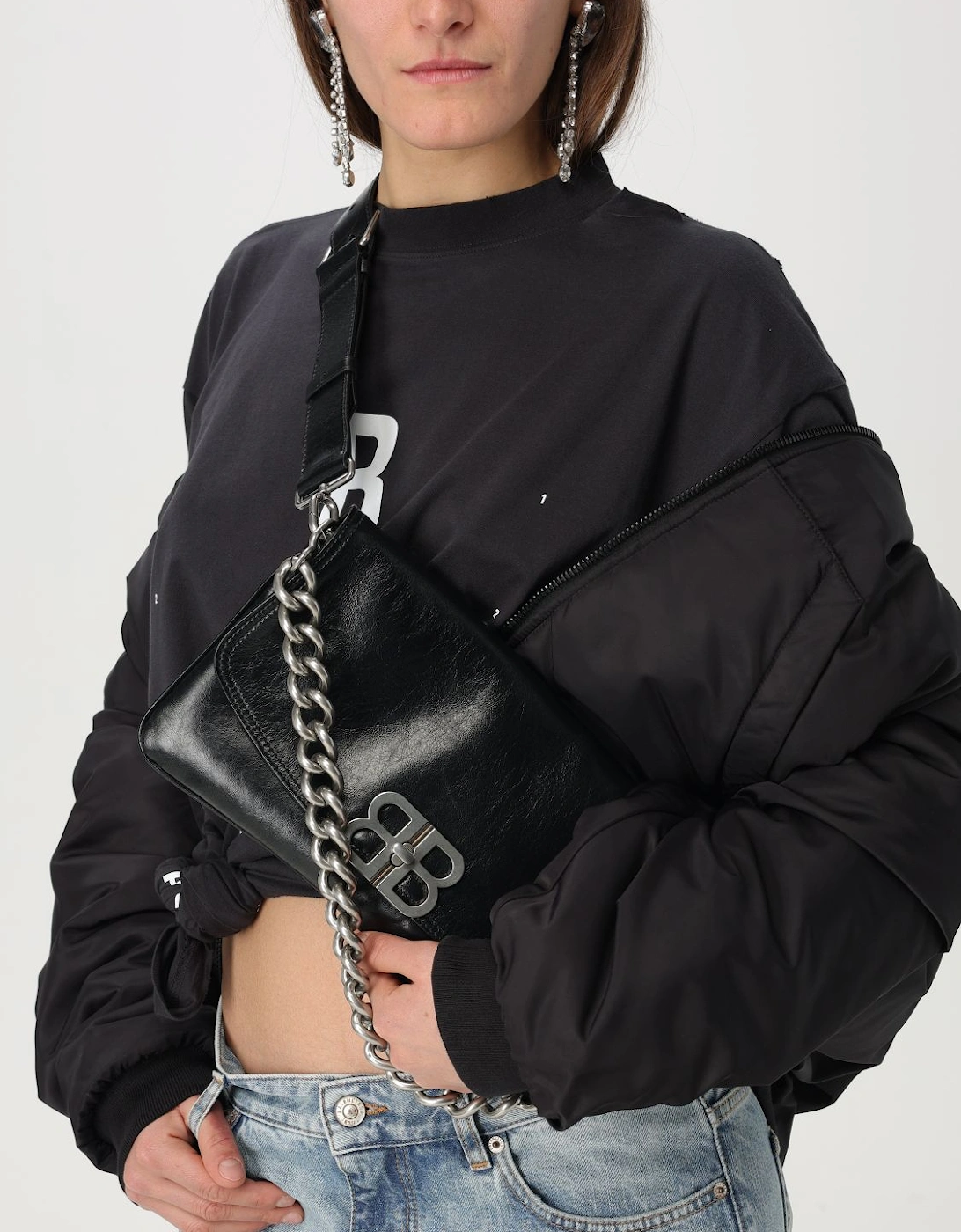 Hourglass Chain Wallet Bag