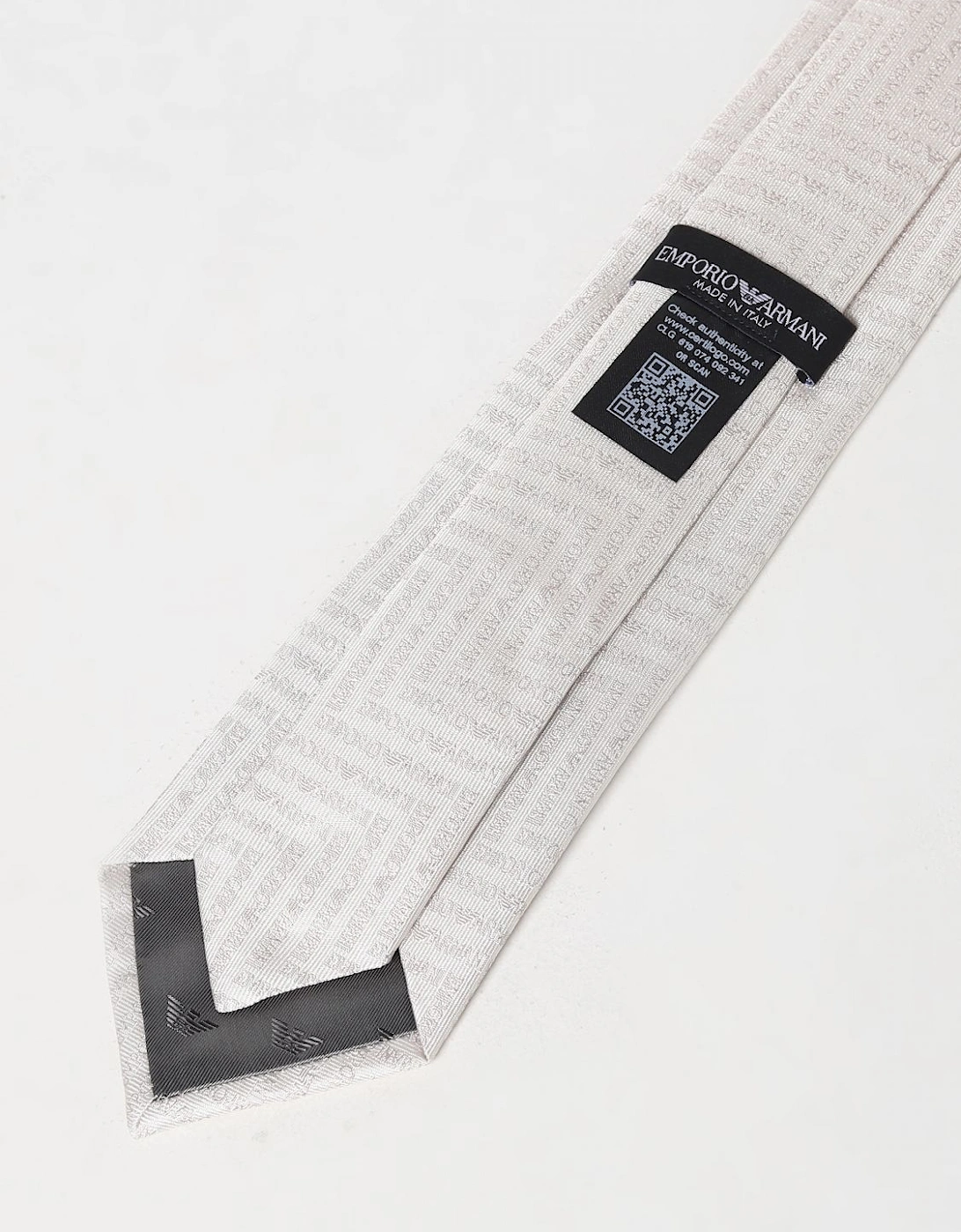 Tie Logo Pattern