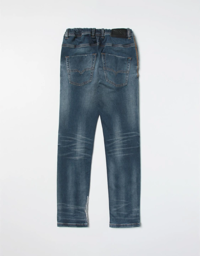 Straight Leg Jeans with Distressed Detail