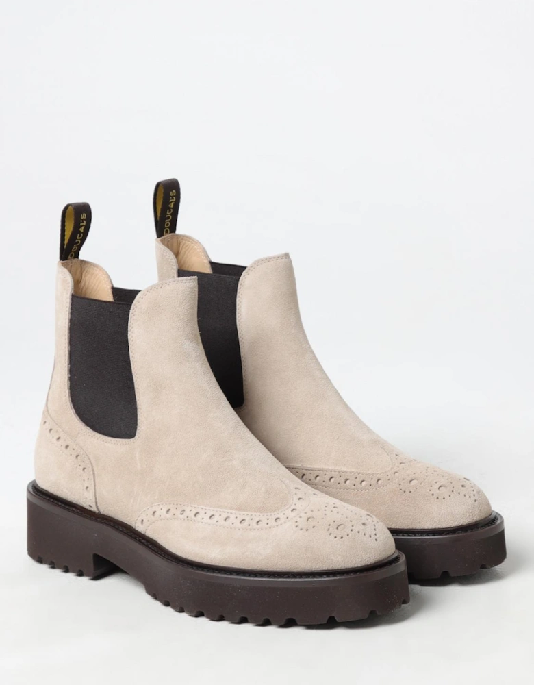 Chelsea Boots Wingtip Design