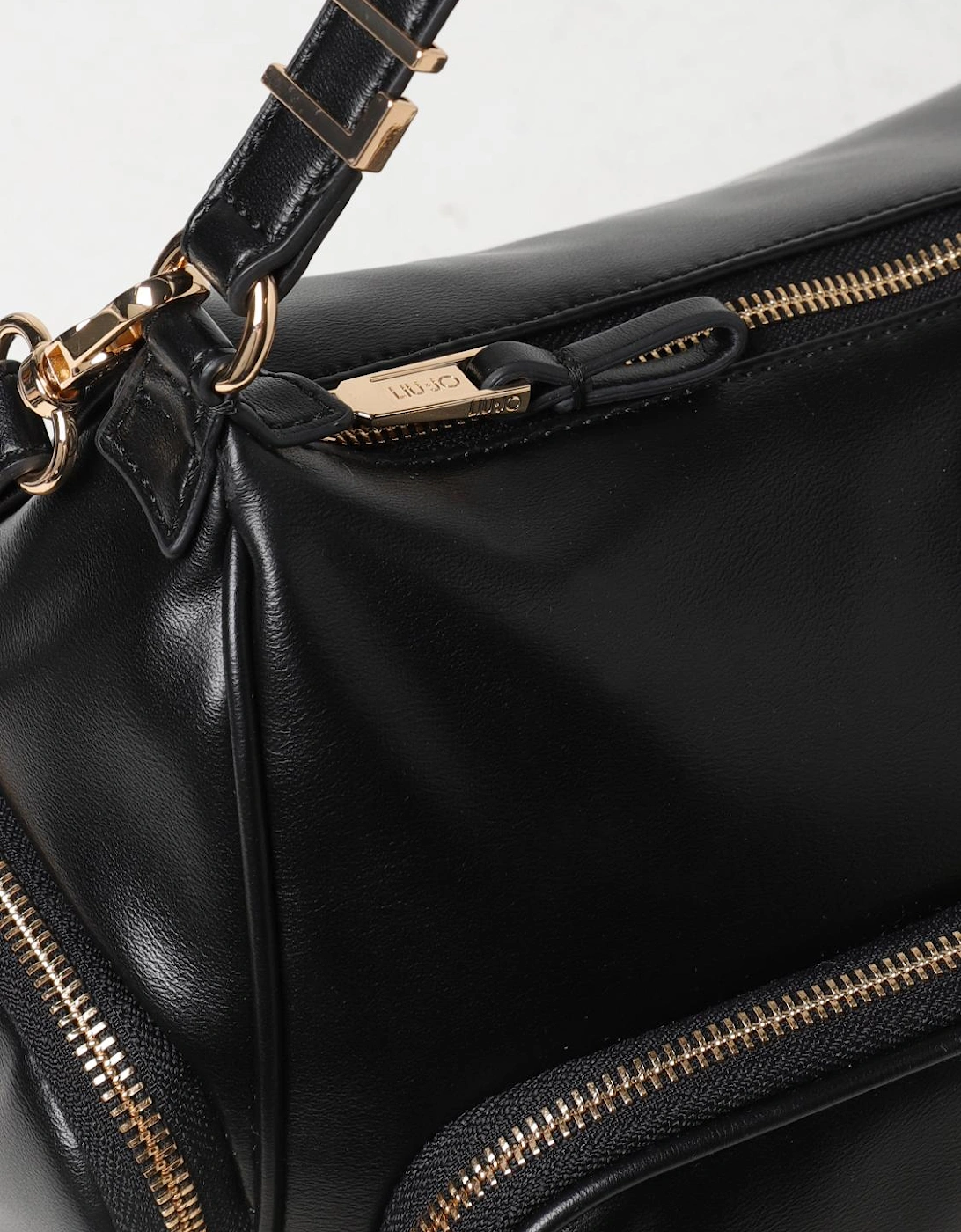 Shoulder Bag with Chain