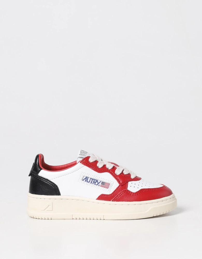 Medalist Low Top Sneaker