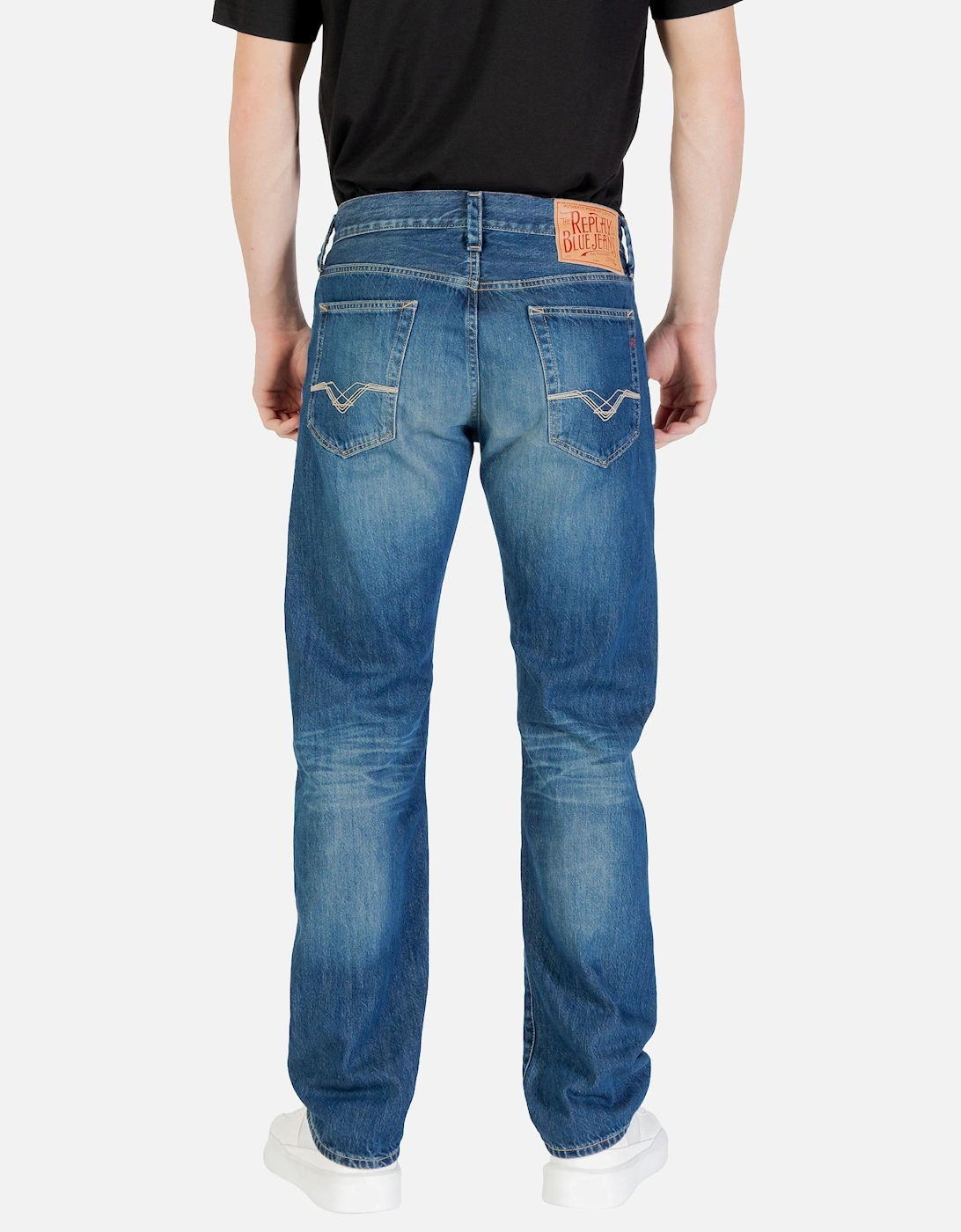 Straight Leg Jeans Classic Fit