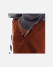 Thumbnail 3 of 3