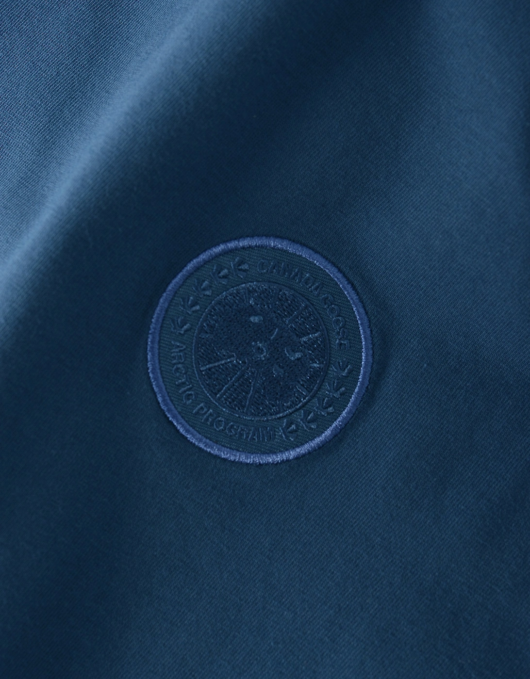 Gladstone Embroidered Disc T-shirt Blue