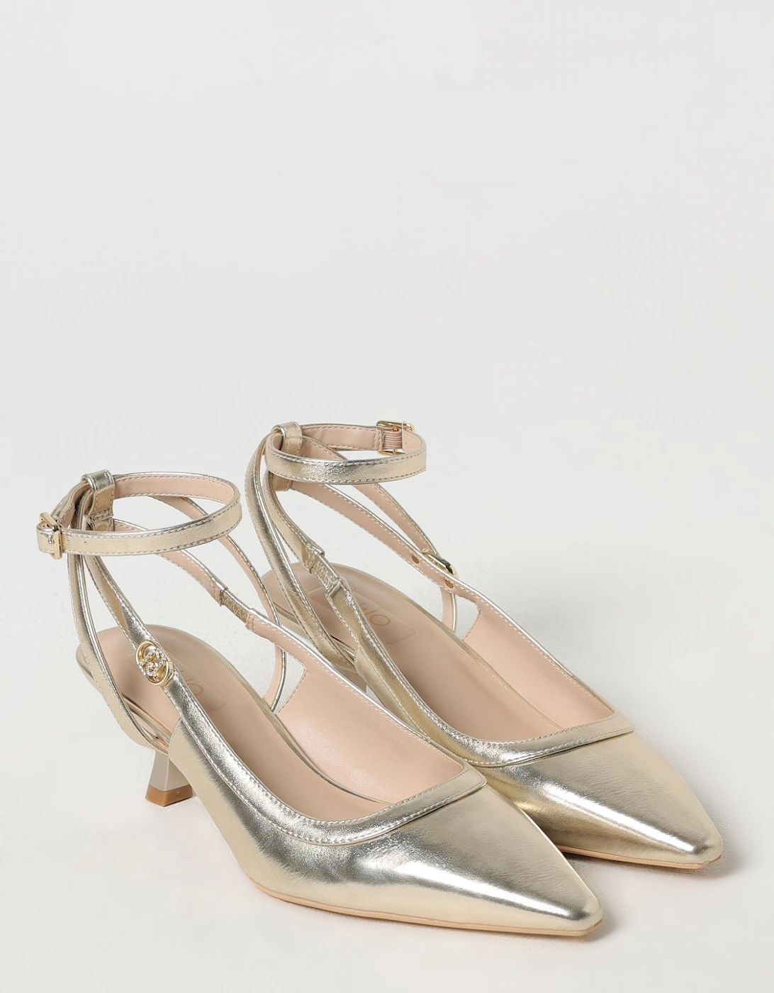Kitten Heel PointedToe Pumps