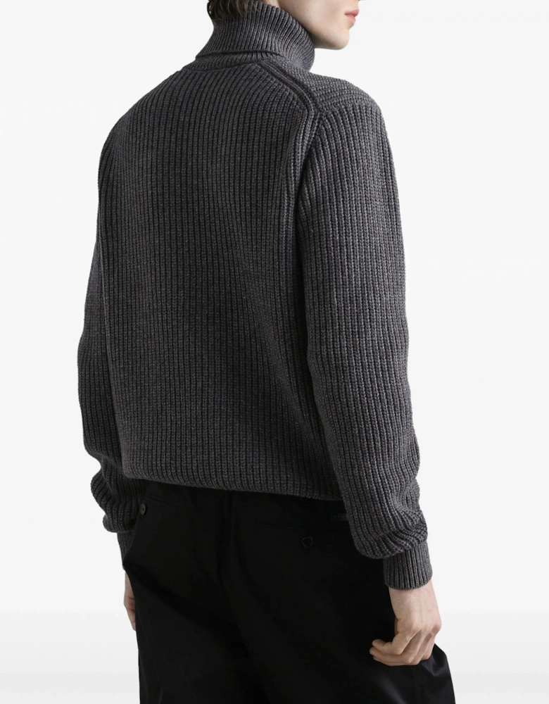 TURTLE NECK LOGO SWEATER