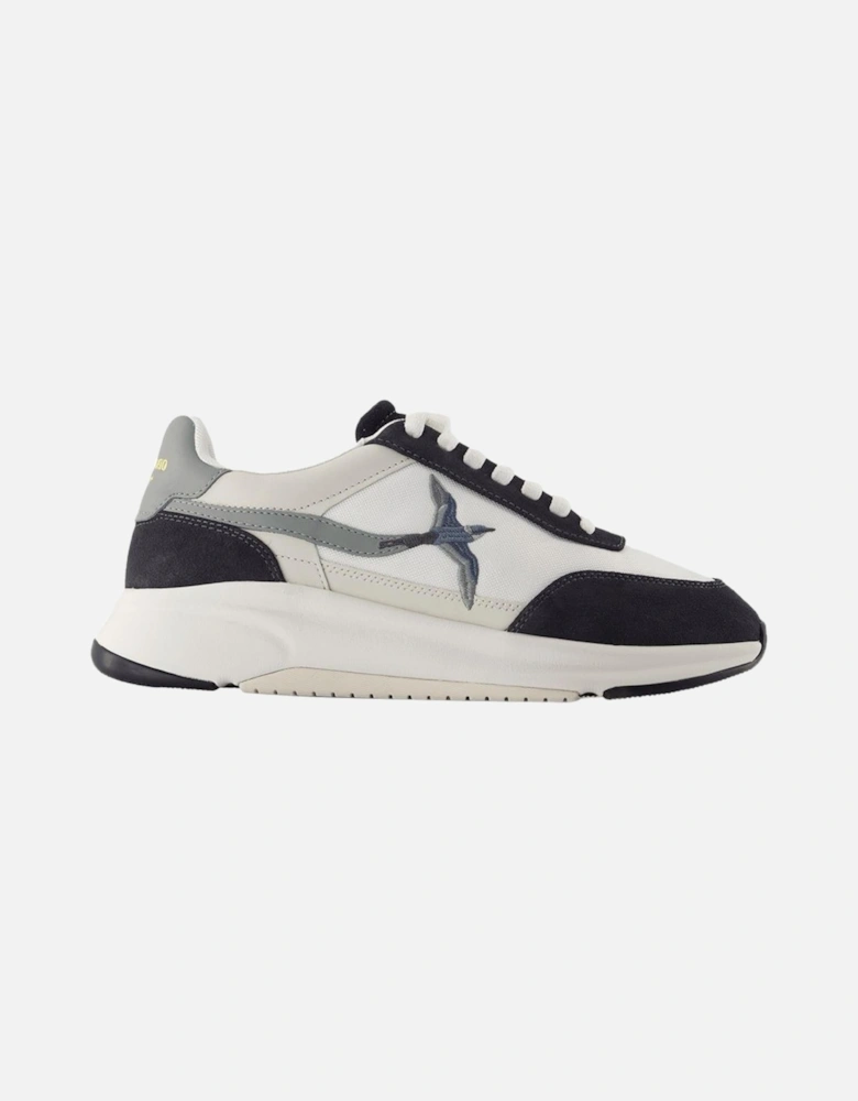 Clean 90 Bird Sneakers