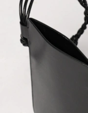Thumbnail 5 of 5